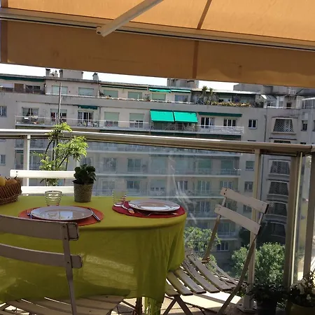 La Petite Maison Bed and Breakfast