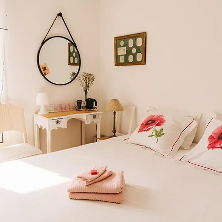 ベッド・アンド・ブレックファスト La Petite Maison