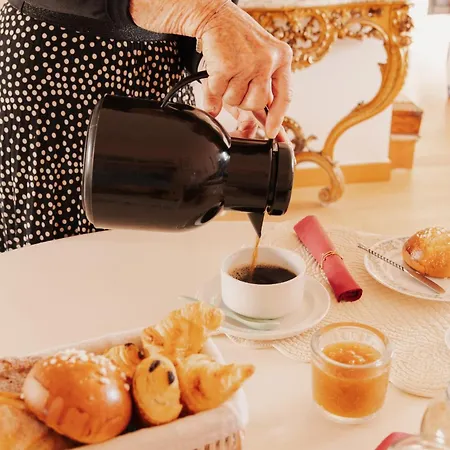 ベッド・アンド・ブレックファスト La Petite Maison