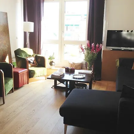 ベッド・アンド・ブレックファスト La Petite Maison 2*