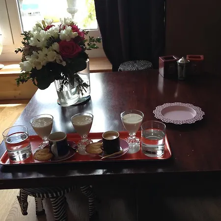 ベッド・アンド・ブレックファスト La Petite Maison マルセイユ